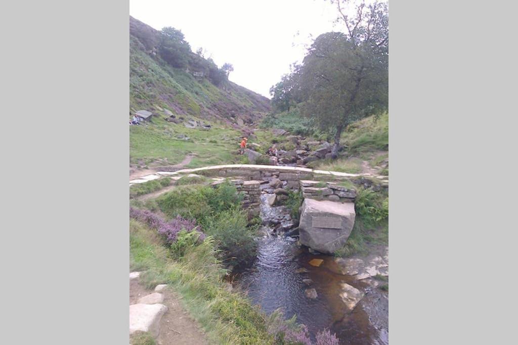Stones Cottage Farm, Nr Haworth, Family Friendly, Work Friendly, Gaming Barn, Crafting, Free Wifi, Free Parking, Ev Point Oxenhope المظهر الخارجي الصورة